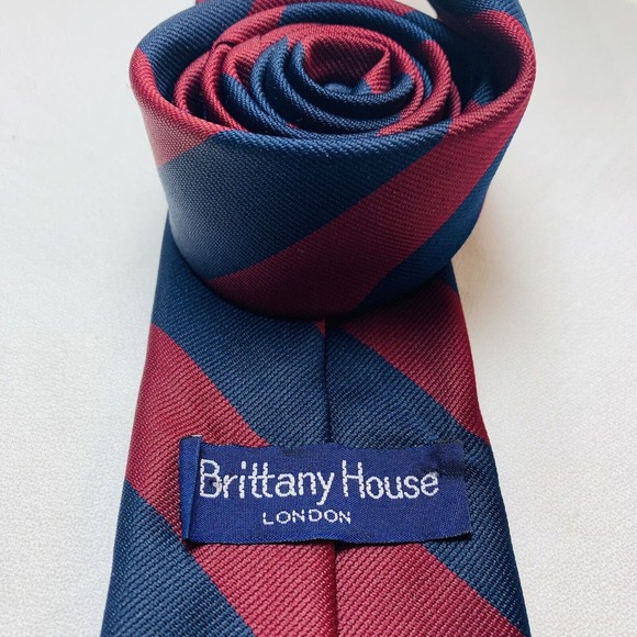 Brittany‎ House Repp Tie Necktie Diagonal Stripe Red Navy Blue Vtg Silk Blend - Picture 6 of 7